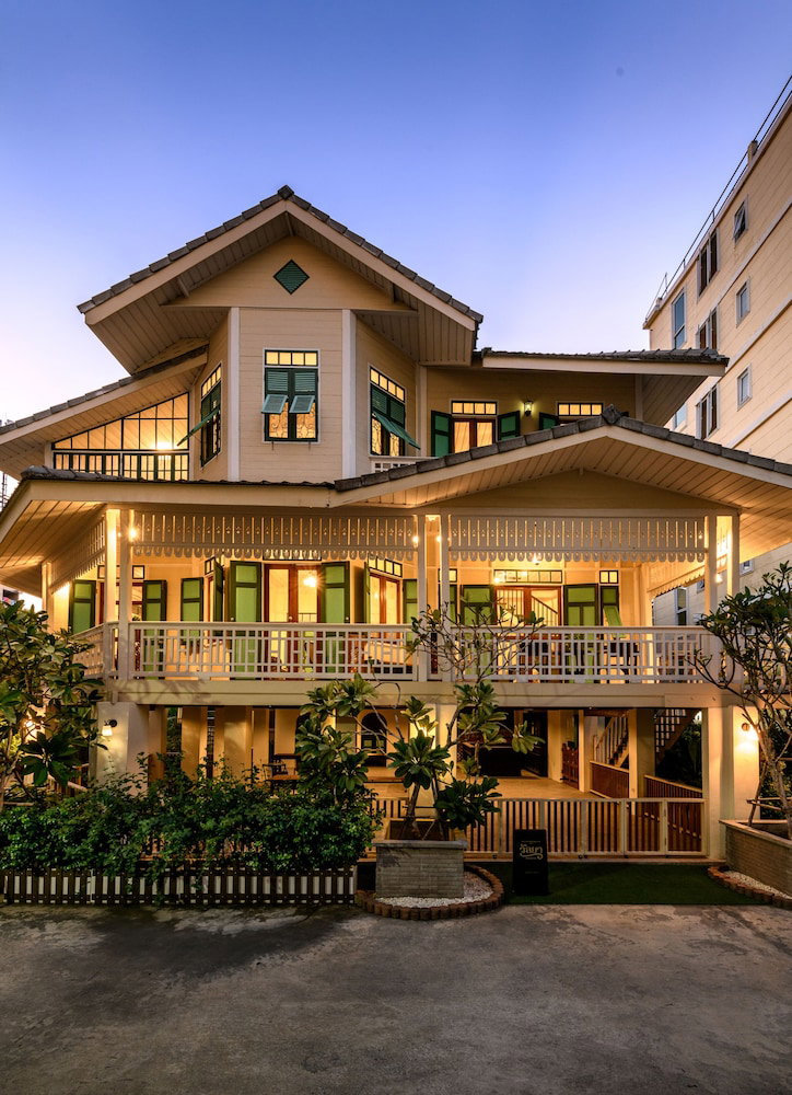 Hotel · Wallaya Heritage Stay, Bangkok
