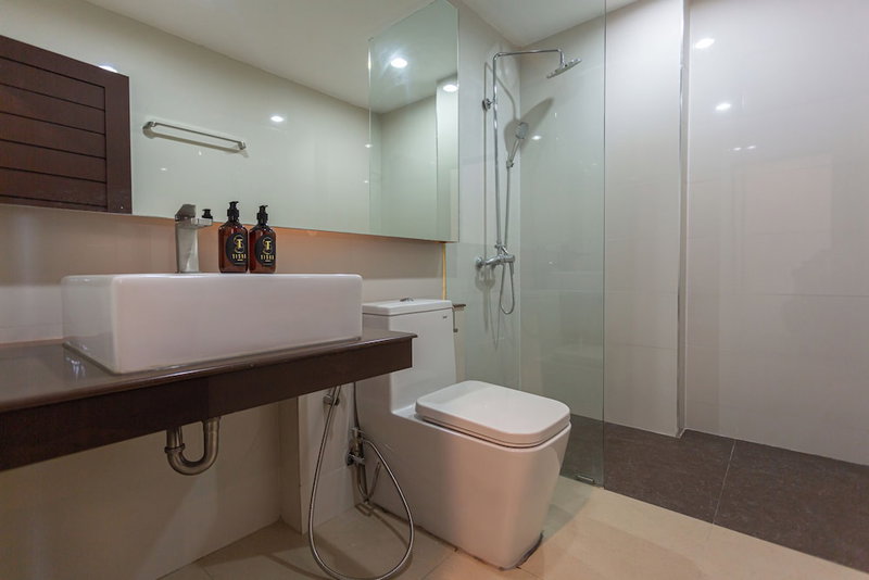 Tisha Hotel, Bang Sao Thong, Thailand