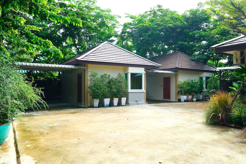 Rakkan Resort 2, Nakhon Sawan, Thailand
