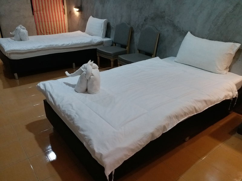 Chang Hostel Suvarnabhumi, Bangkok, Thailand
