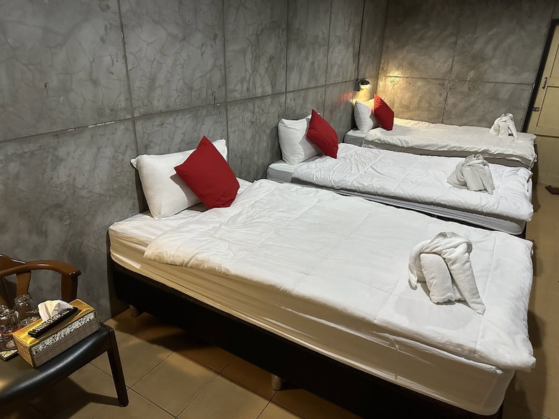 Chang Hostel Suvarnabhumi, Bangkok, Thailand
