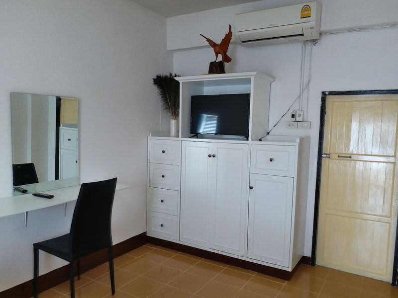 Chang Hostel Suvarnabhumi, Bangkok, Thailand