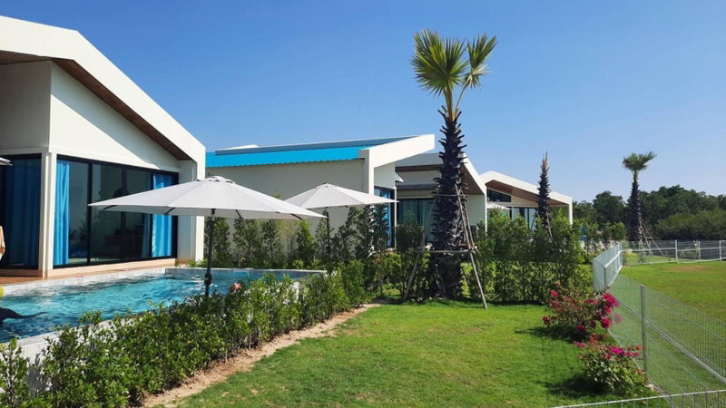 Lom Lay Beach Front Pool Villa Chaam, Huahin, Ban Pak Khlong, Thailand