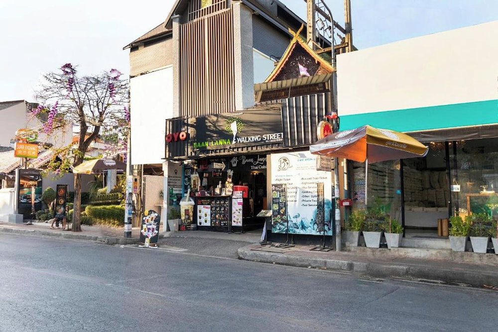Baan Lanna At Phrasingh, Thailand
