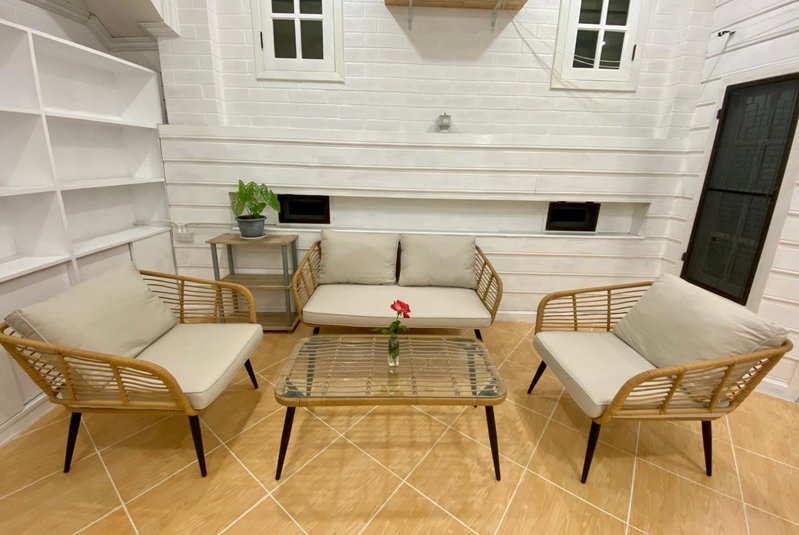 Whitehouse cafe&Guesthouse, Ban Sa La, Thailand
