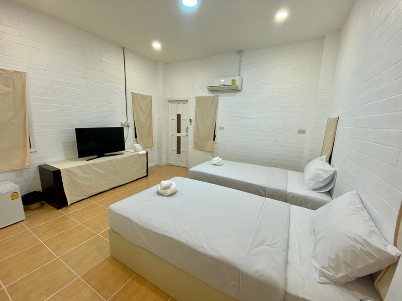 Whitehouse cafe&Guesthouse, Ban Sa La, Thailand