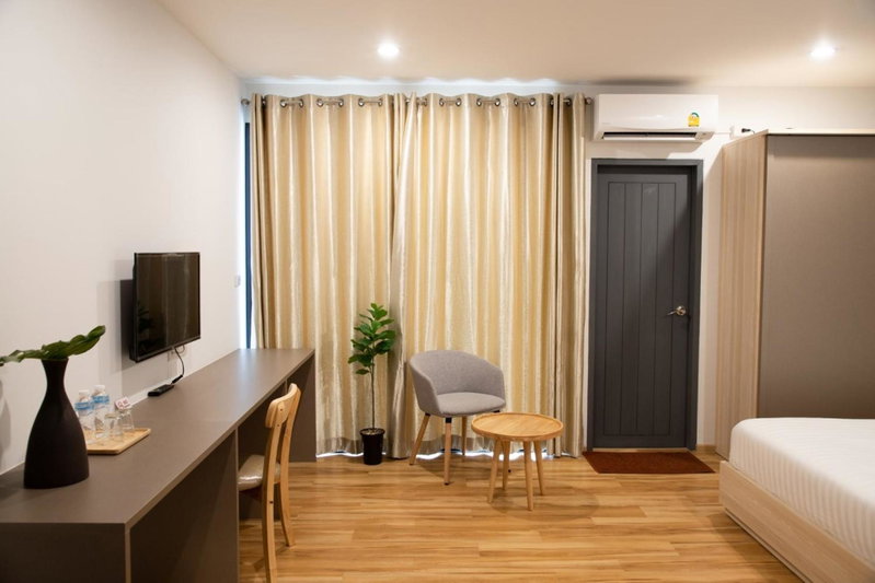 J & L Residence and Spa, Ban Khlong Khwang Klang, Thailand