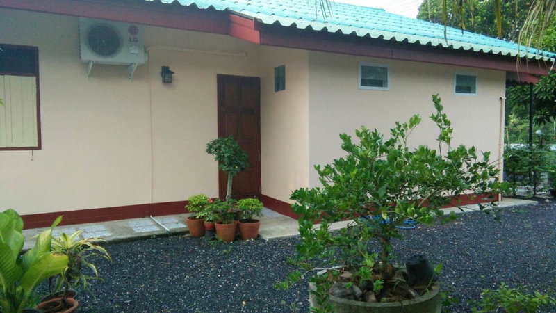 Green Happy Homestay, Ban Hua Khot, Thailand
