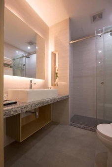 Elegant Airport Hotel, Bangkok, Thailand
