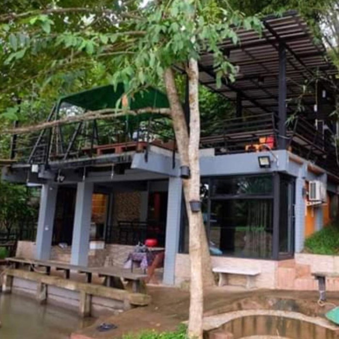Kaengkrachan River Hut, Kaeng Krachan, Thailand
