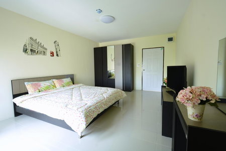 42 Place, Bangkok, Thailand