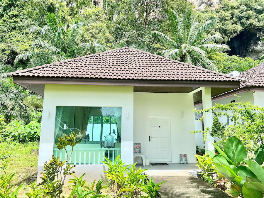 PN Mountain Resort and Villas Krabi, Ao Luek, Thailand
