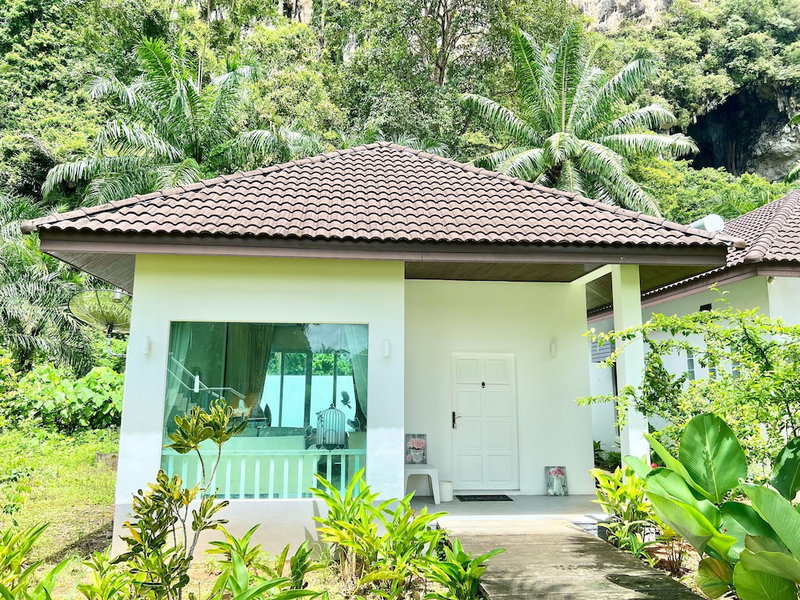 PN Mountain Resort and Villas Krabi, Ao Luek, Thailand