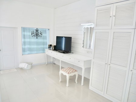 PN Mountain Resort and Villas Krabi, Ao Luek, Thailand