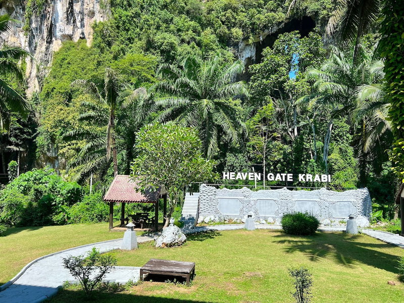 PN Mountain Resort and Villas Krabi, Ao Luek, Thailand