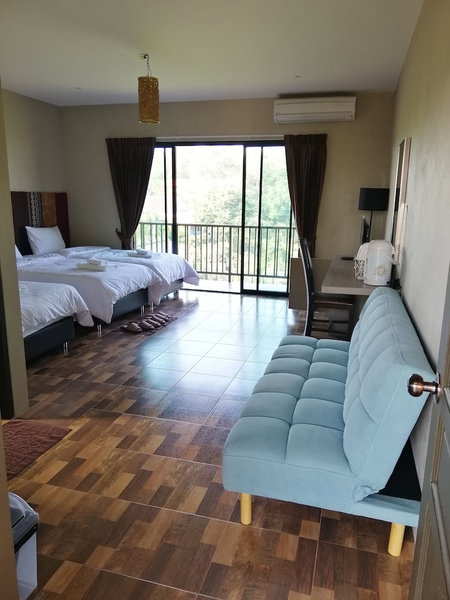 Thanburi Resort, Chom Thong, Thailand