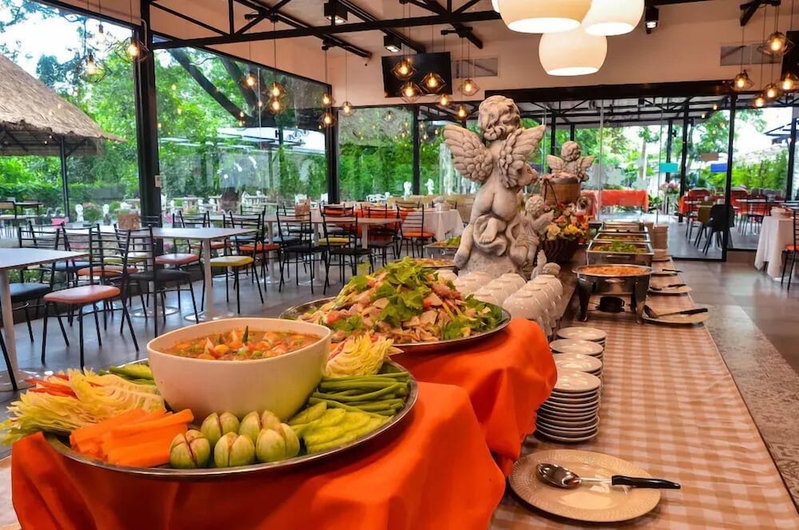 At Ruam Chok, Chiang Mai, Thailand