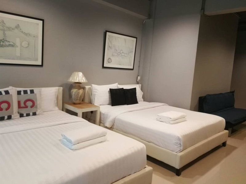 Loft 21 Apartment Romklao, Lat Krabang, Thailand