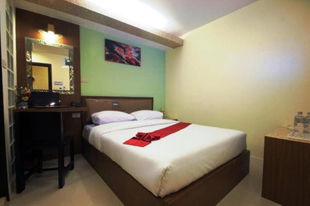 Royal Express Inn Sukhumvit Bangkok, Bangkok, Thailand