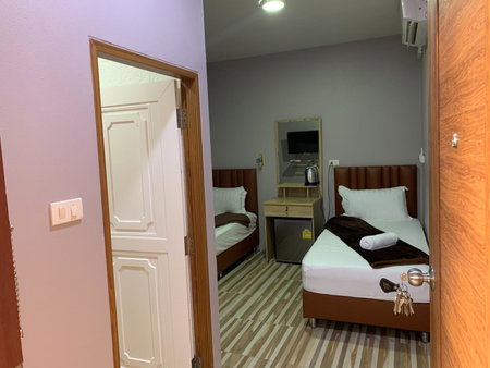 Green House Resort Praduyuen, Uthai Thani, Thailand