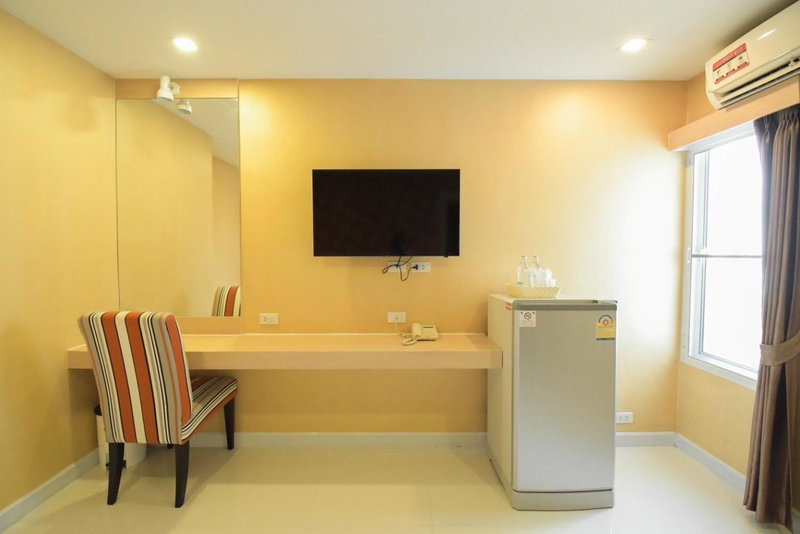 Family Hotel Khon Kaen - แฟมิลี่ โฮเทล ขอนแก่น, Khon Kaen, Thailand