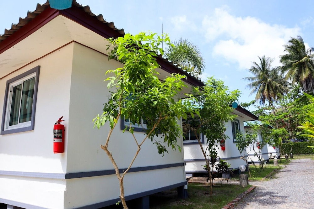 Hotel · Permsuk Resort, Khanom