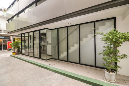 OYO 225 Premier Place Hotel, Bangkok, Thailand
