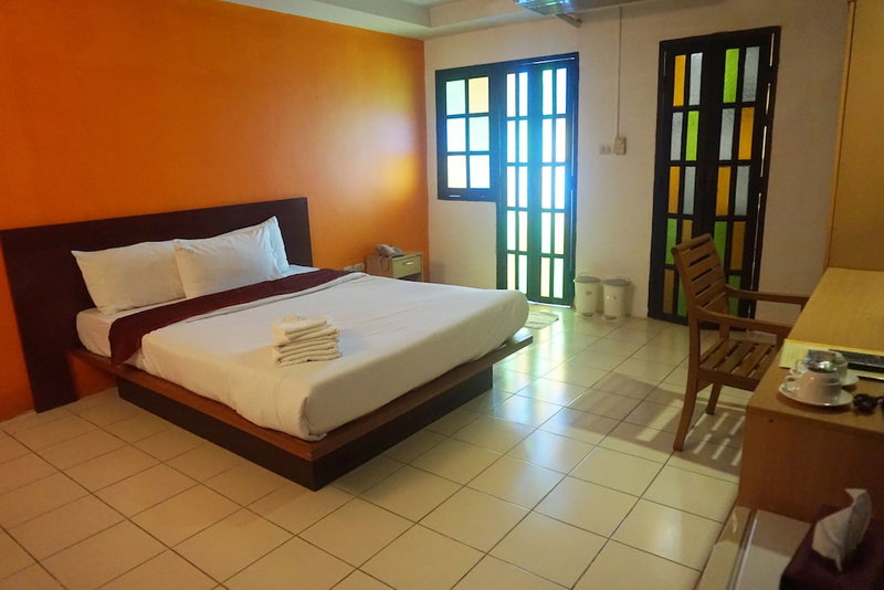 Bangkok Travel Suites, Nonthaburi, Thailand