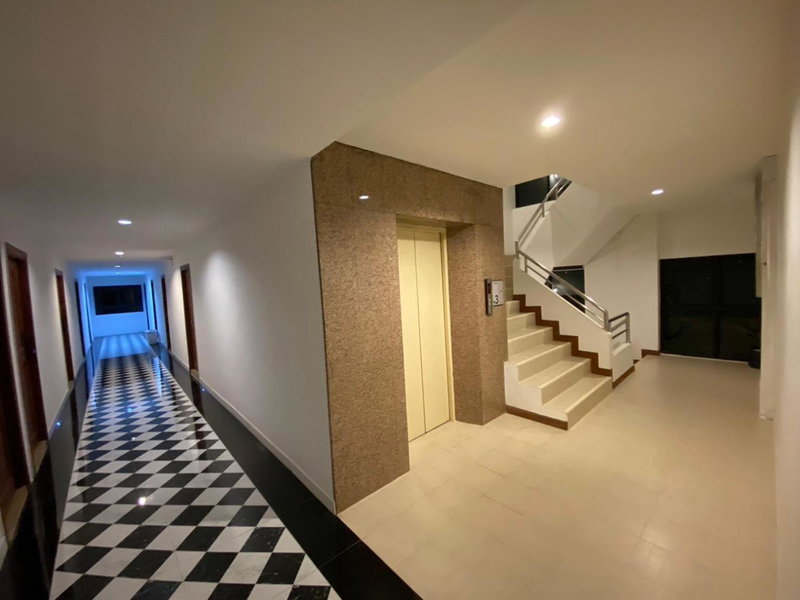 Chonlapruk Lakeside Hotel, Ban Si Than, Thailand