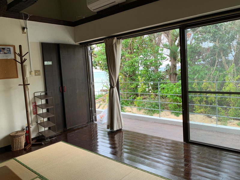 Hotel & Restaurant On the Beach Lue, Motobu, Japan