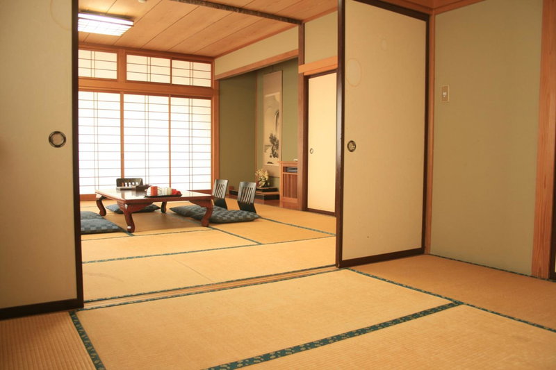 Kashiwaya, Chikuma, Japan