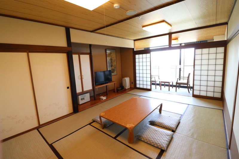 Tokachi Makubetsu Onsen Grandvrio Hotel, Obihiro, Japan