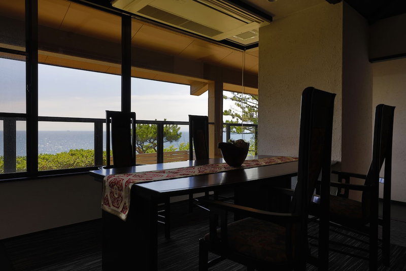 Hotel Isaba, Numazu, Japan