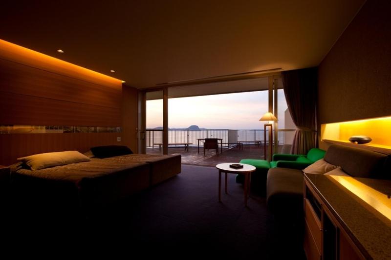 ONCRI-Karatsu おんくり唐津, Karatsu, Japan