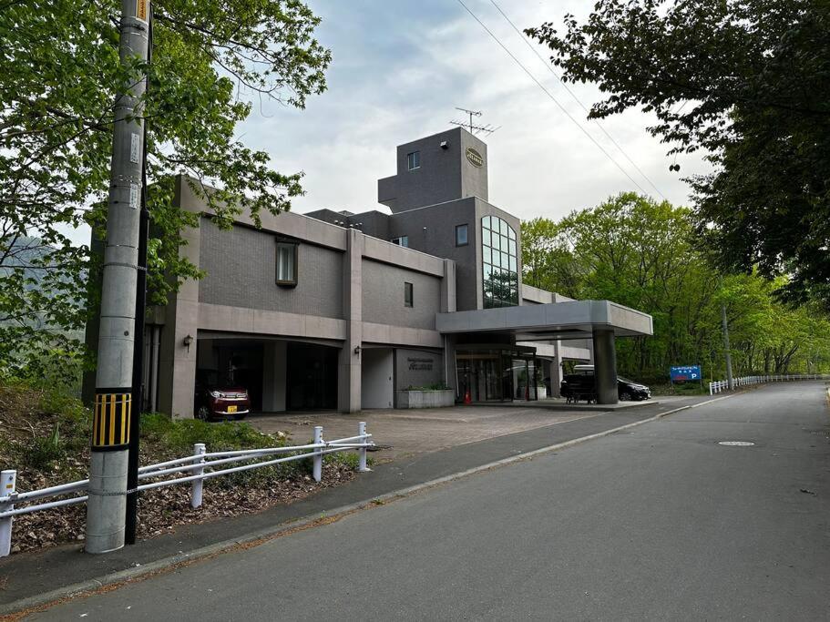 Hotel · Few Days Condominium 205, Jozankei