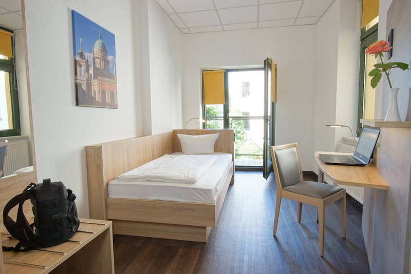 Bed & Breakfast am Luisenplatz, Potsdam, Germany