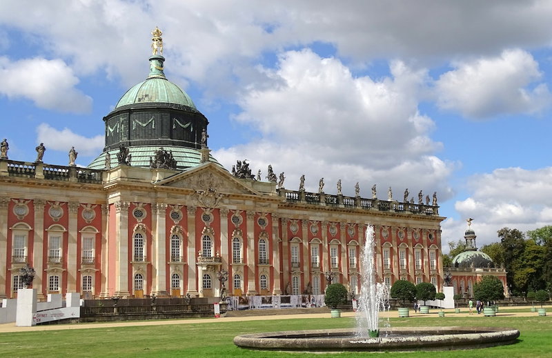 Bed & Breakfast am Luisenplatz, Potsdam, Germany