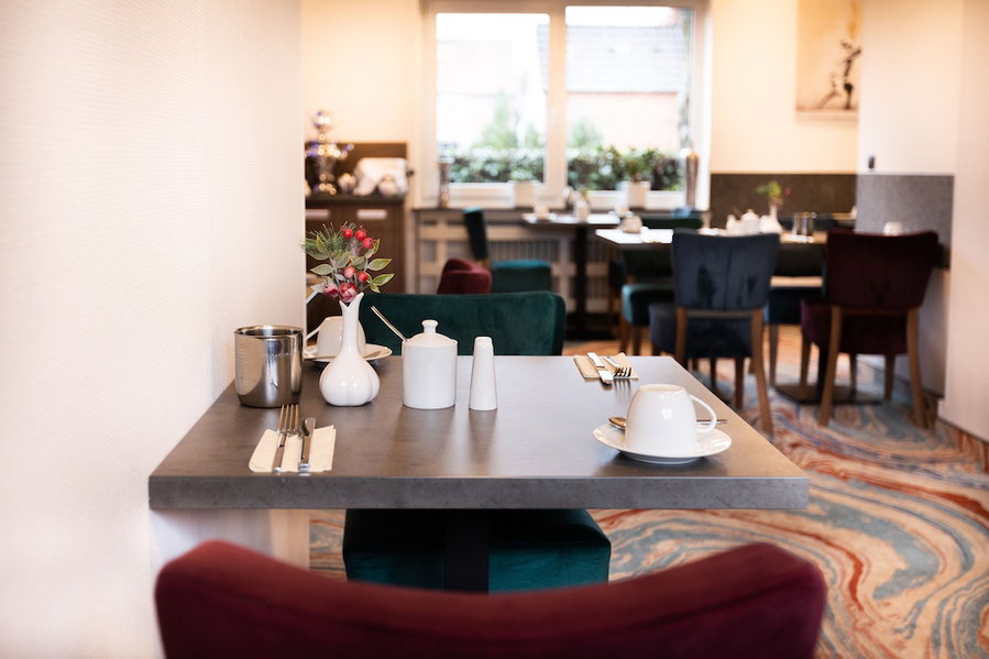 Firzlaffs Hotel Neumünster, Neumuenster, Germany