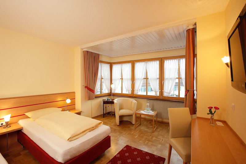 Hotel Restaurant Lindenhof, Braeunlingen, Germany
