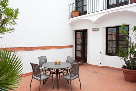 Aspasios Plaza Real Apartments, Barcelona, Spain