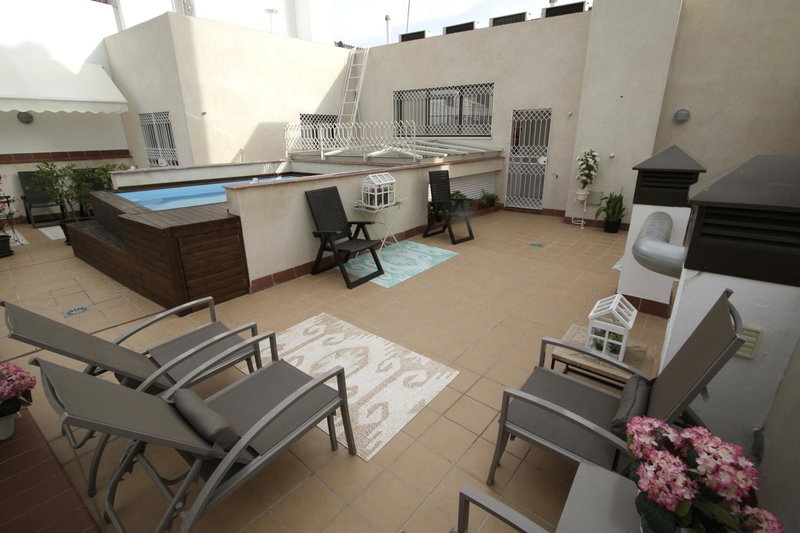 Apartamentos Plaza Nueva, Seville, Spain