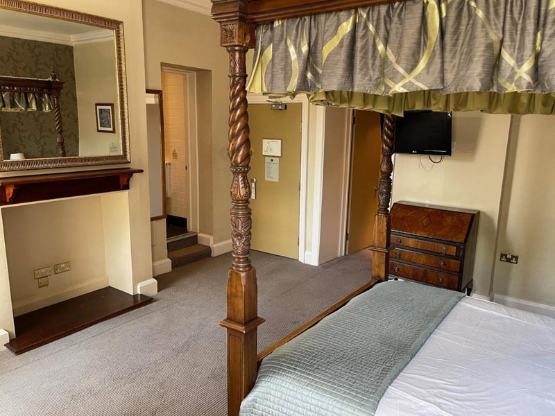 Manor Hotel by Greene King Inns, Yeovil, United Kingdom