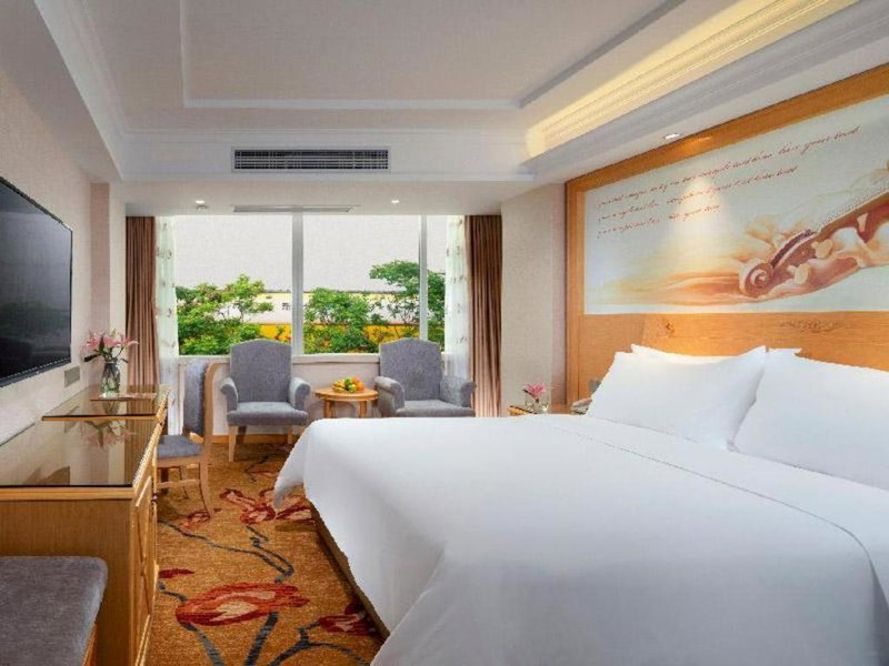 Vienna Hotel Guangxi Hezhou Guposhan Suifeng, Hezhou, China