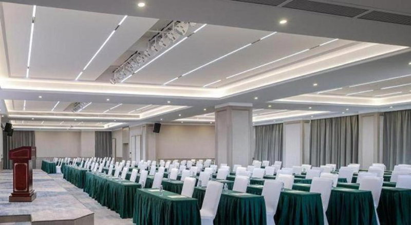 Venus Royal Hotel Guangdong Zhongshan Dongfeng Center, Nantou, China