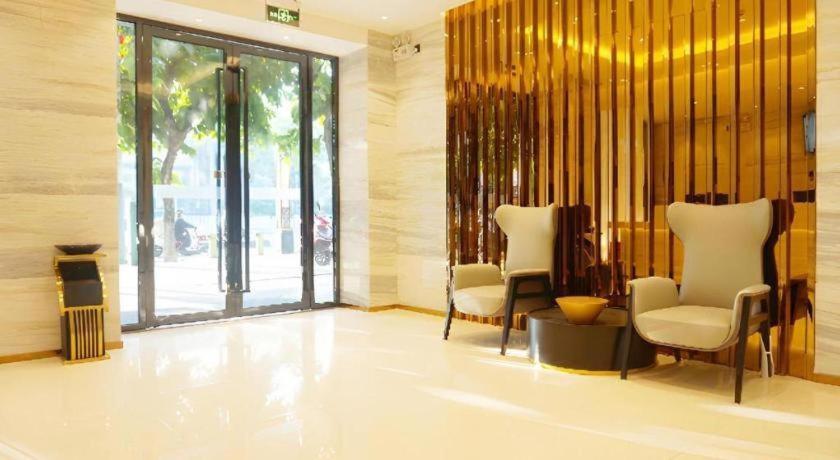 City Comfort Inn Zhanjiang International Trade Dingsheng Plaza, Zhanjiang, China