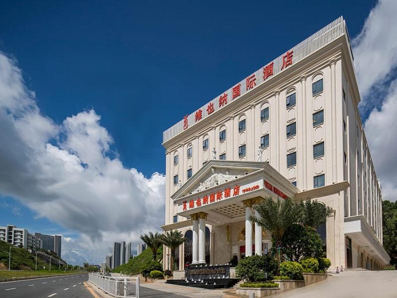 Vienna International Hotel Shenzhen Bantian Jihua Road Shangxue, Shenzhen, China