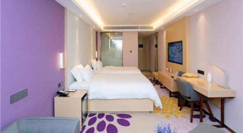 Lavande Hotel Shenzhen Jingtian Metro Station, Shenzhen, China