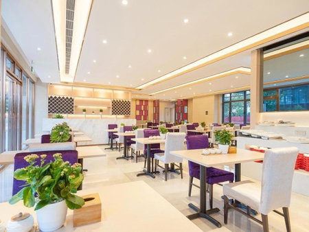 Lavande Hotel Beijing Fangshan Changyang Metro Station, Pei-kang-wa, China