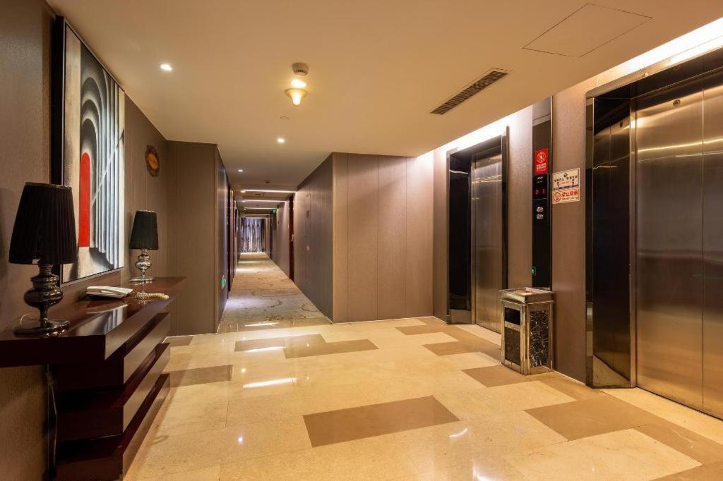 Hotel · Yiwu Baiheng Hotel, Yiwu