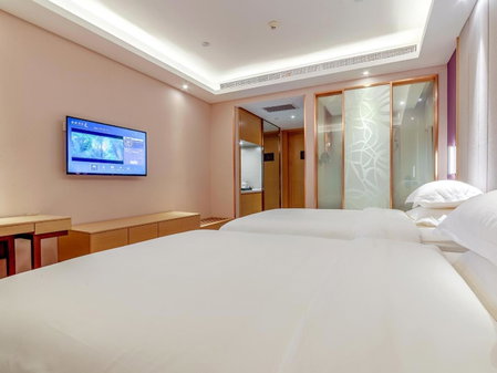 Lavande Hotel Xining Xigang, Xining, China